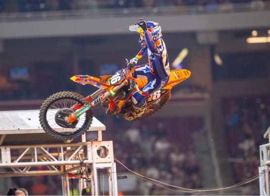 VICTOIRE DE TOM VIALLE EN 250SMX MOTO LORS DE LA 2E MANCHE DES PLAY-OFFS À SAINT-LOUIS